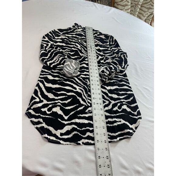 Casa Cabana Zebra Stripe Button Up Shirt Size XS New - Picture 5 of 6